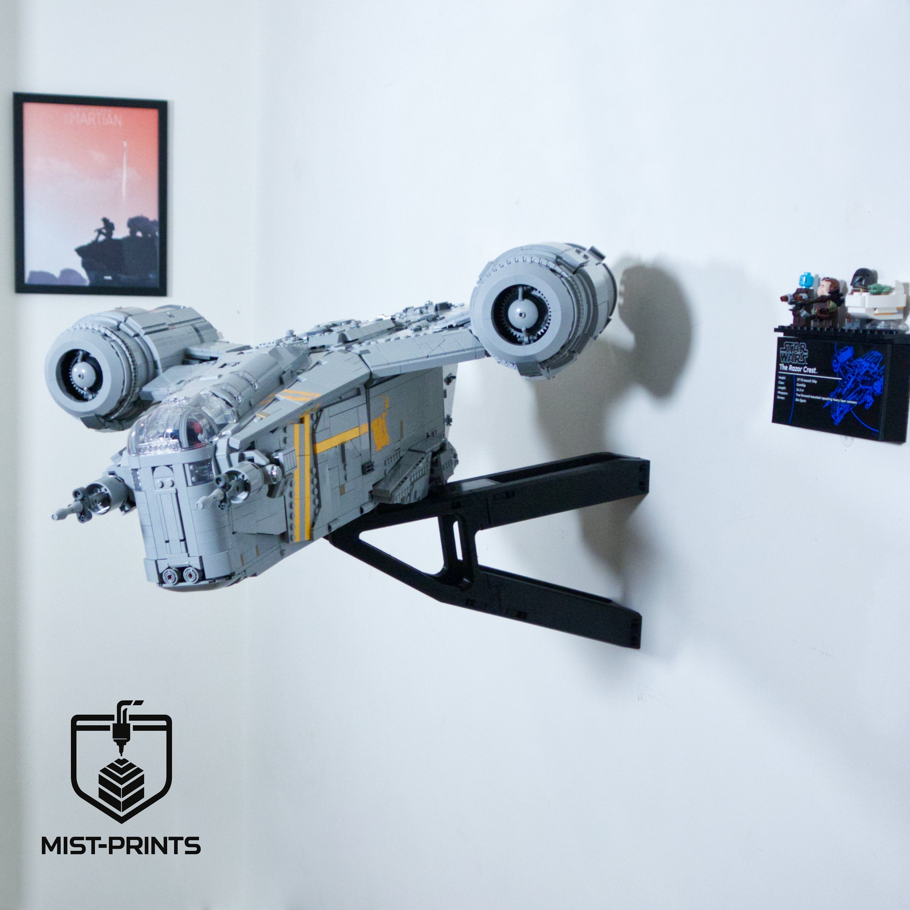 Premium Wandbeugel – Compatibel met LEGO® Star Wars™ UCS Razor Crest™ 75331