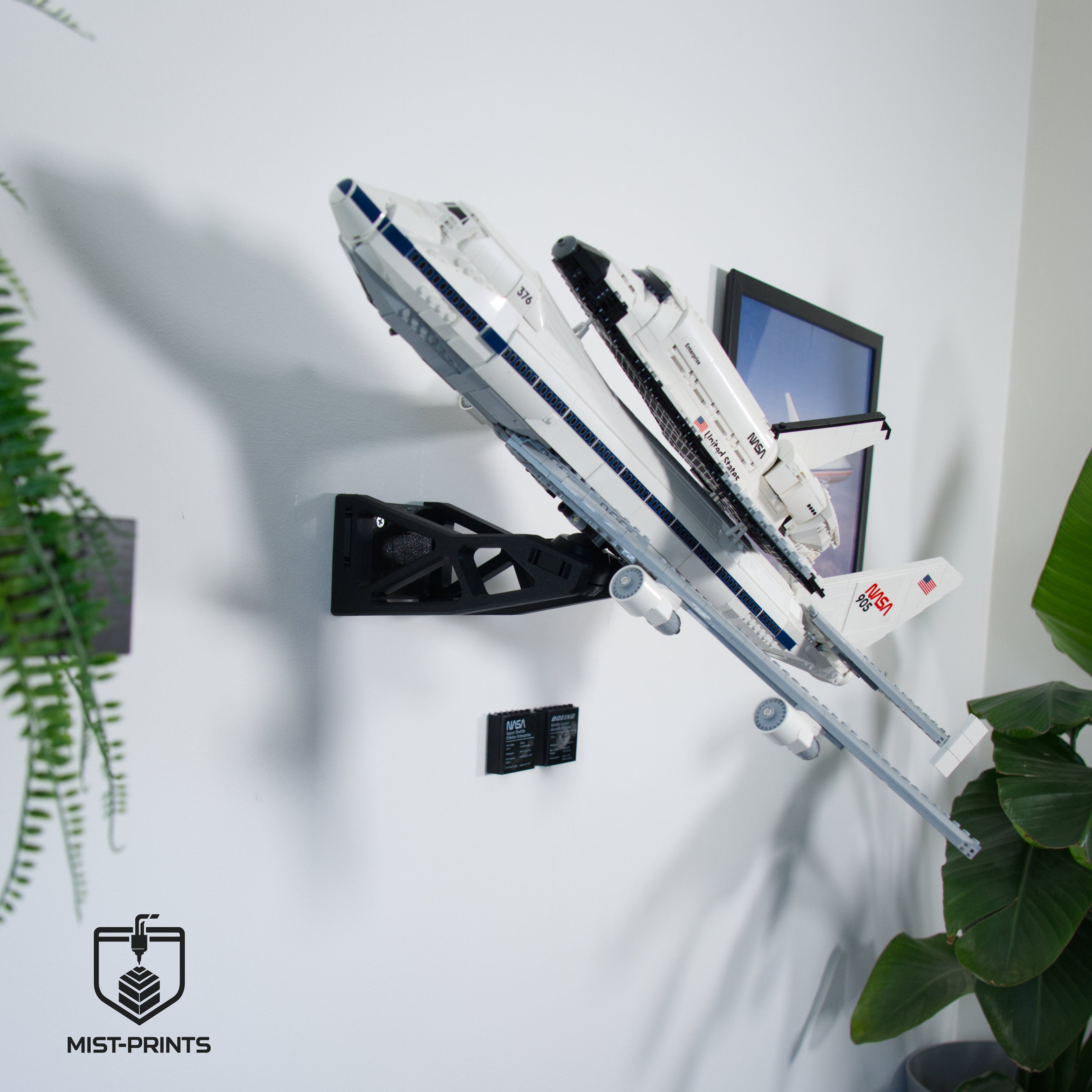 Premium Wandbeugel – Compatibel met LEGO® Icons Shuttle Carrier Aircraft 10360